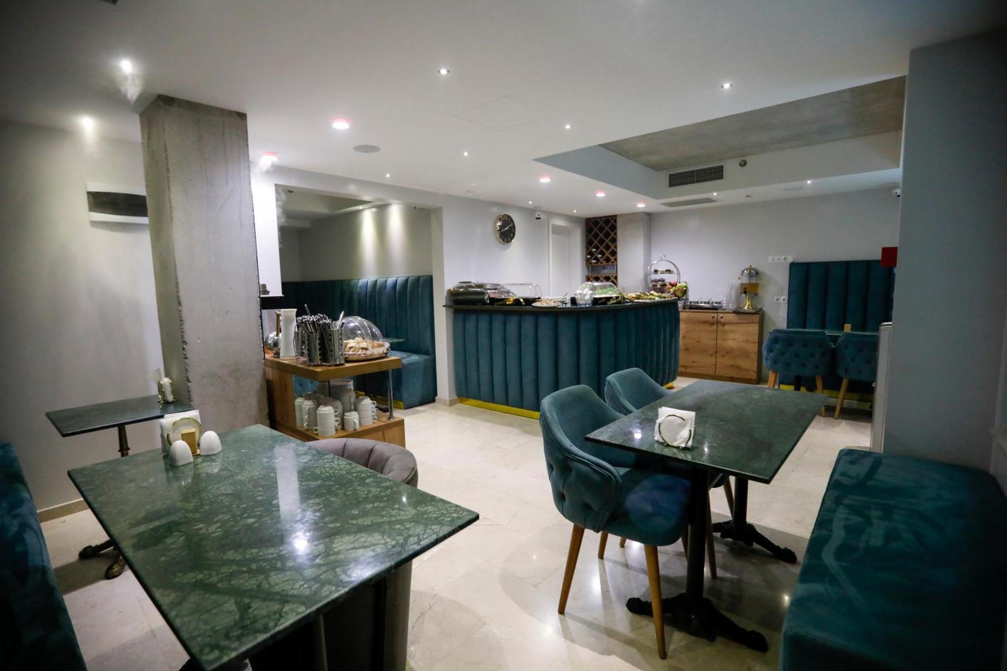 M 1 T Hotel تبليسي المظهر الخارجي الصورة