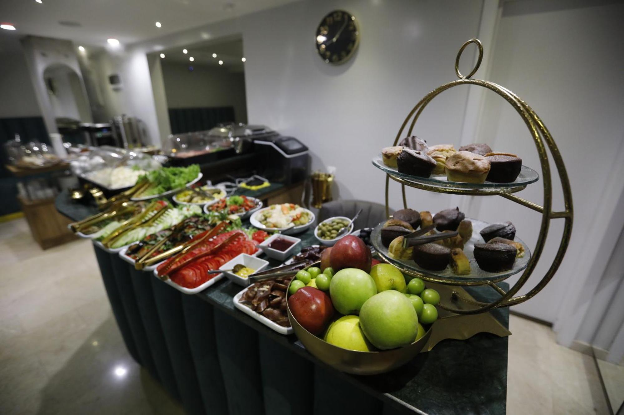 M 1 T Hotel تبليسي المظهر الخارجي الصورة