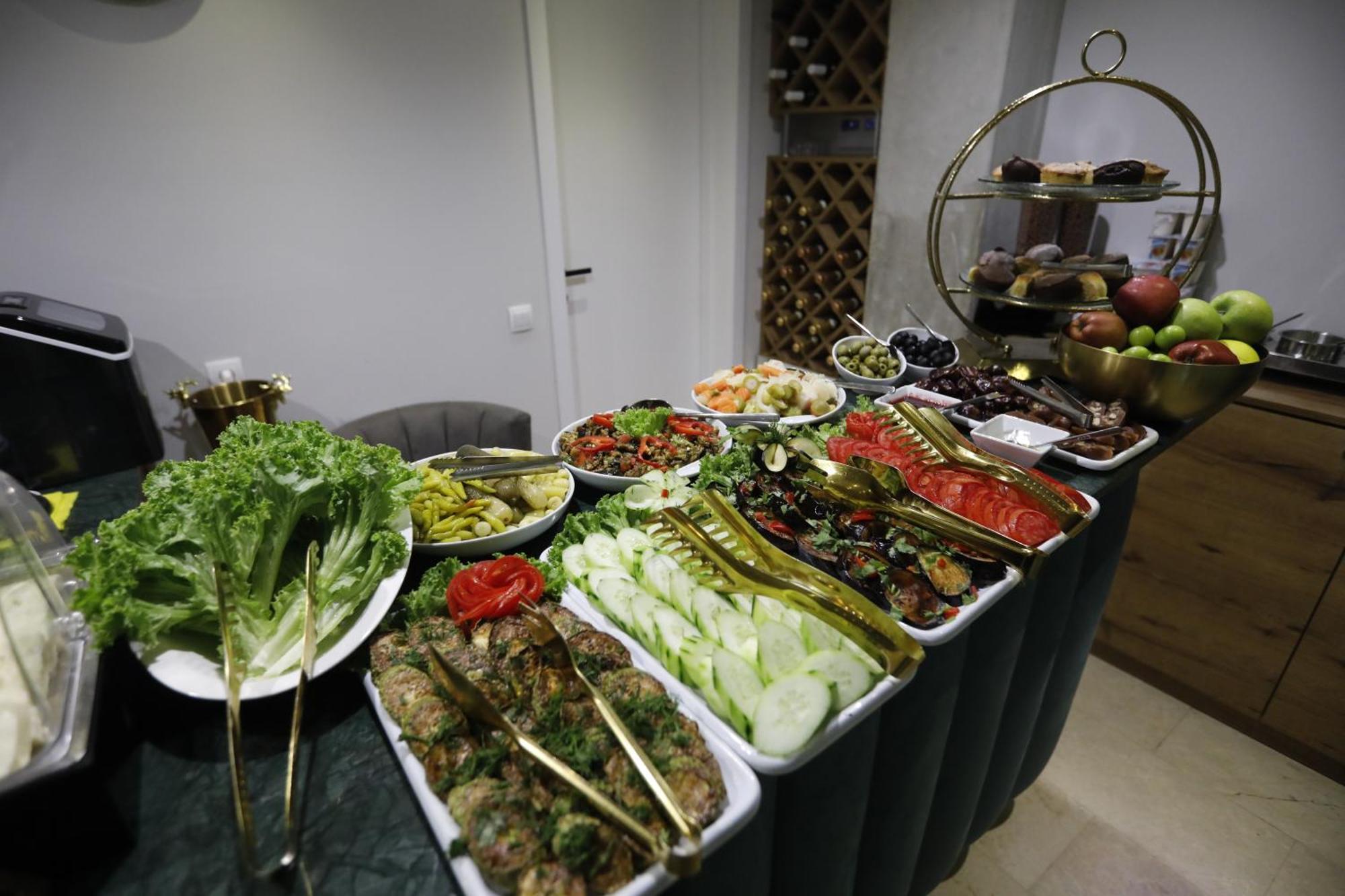 M 1 T Hotel تبليسي المظهر الخارجي الصورة
