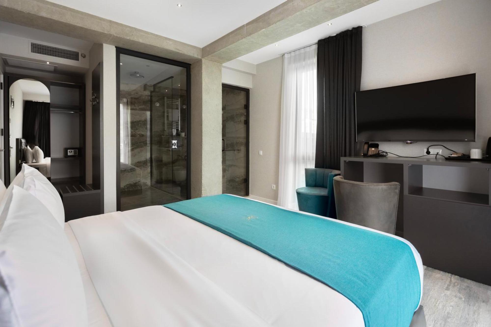 M 1 T Hotel تبليسي المظهر الخارجي الصورة
