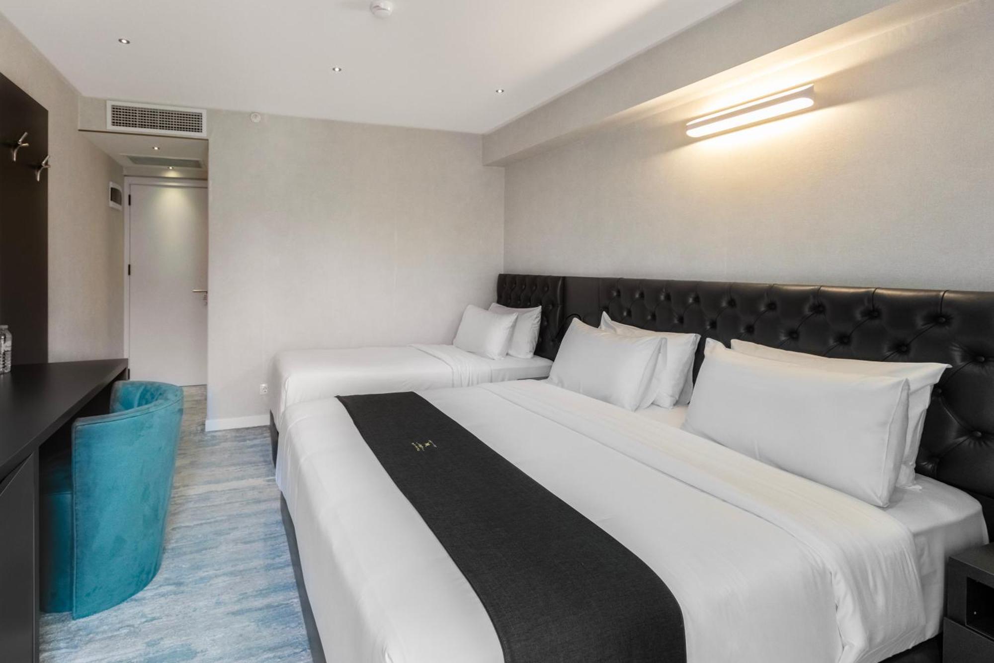 M 1 T Hotel تبليسي المظهر الخارجي الصورة